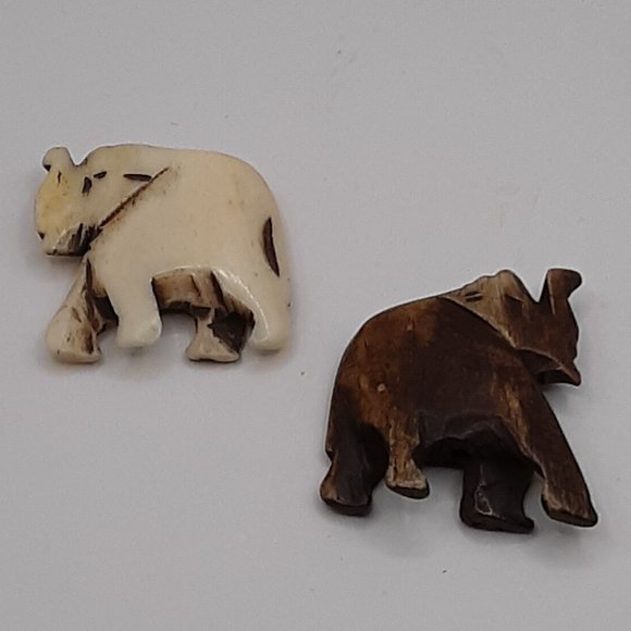 Elephants Pendants African Tribal Yak Bones 1" Set of 2 DIY - Picture 1 of 10